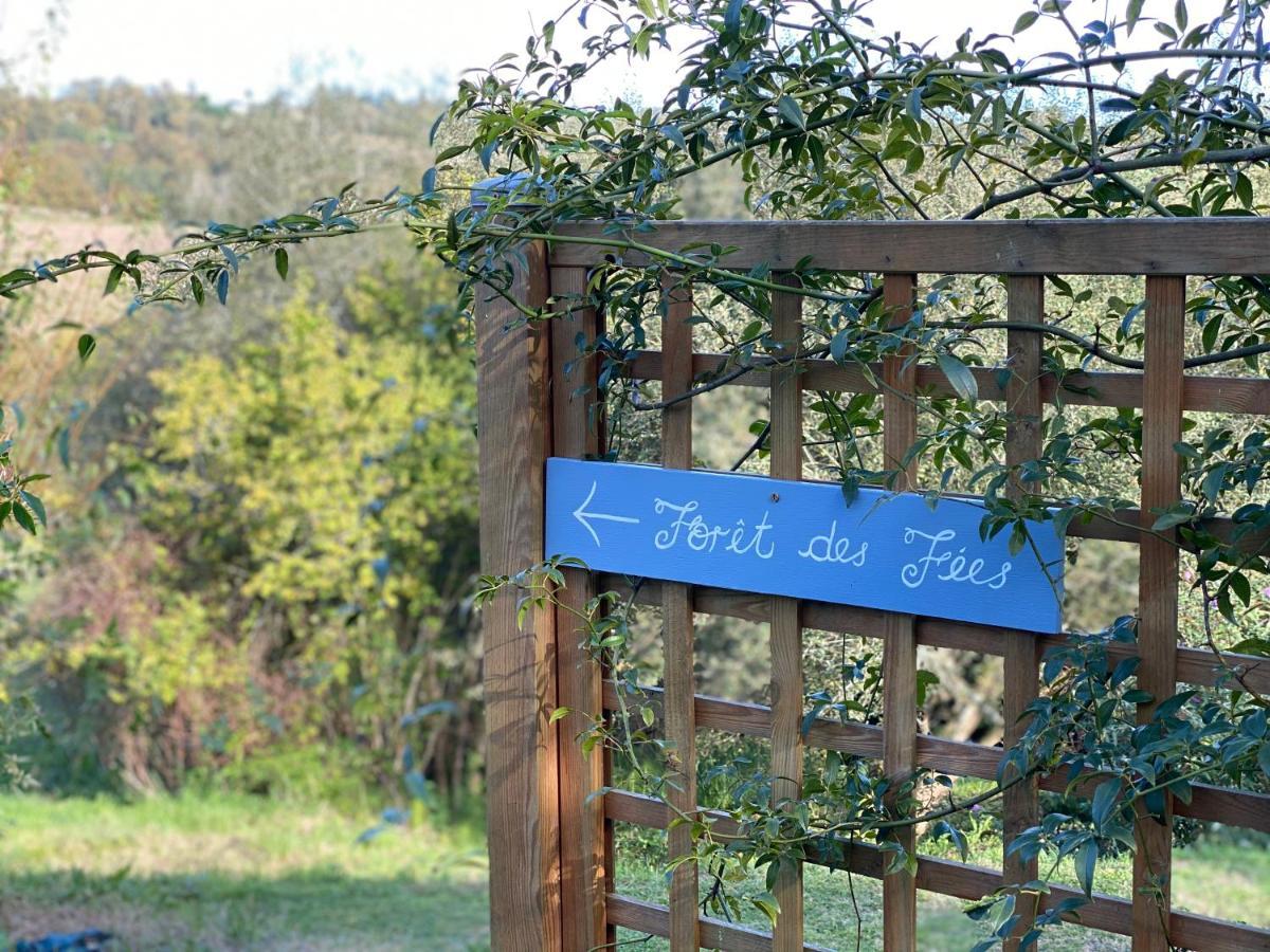Chambres d'Hôtes Secret Pyrenées Lasseube Esterno foto